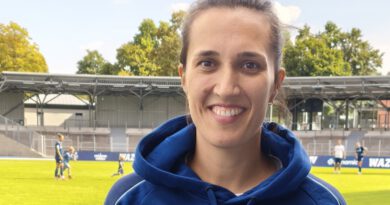 Kyra Malinowski ist die Trainerin der VfL Bochum Frauenmannschaft